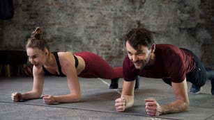 Qué le sucede a mi cuerpo si solo hago actividad física los fines de semana, según los expertos.