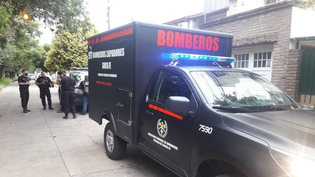 Personal de Bomberos Zapadores fue a retirar el cuerpo de pasaje Irala al 3000. (@joosevillagran)
