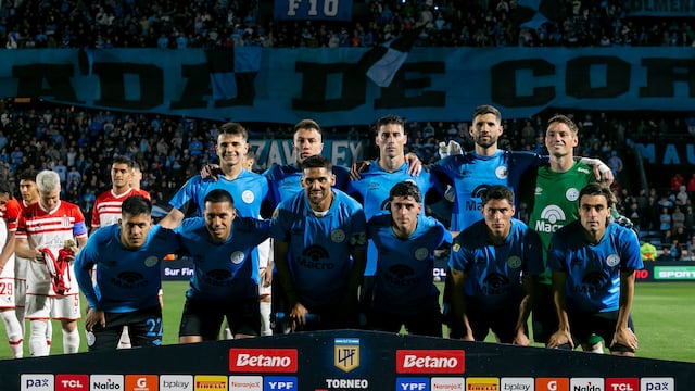 Los 11 de Belgrano frente a Estudiantes (Prensa Belgrano)