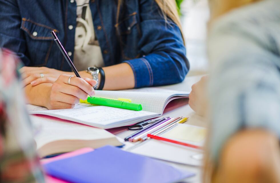 Solicitan Acreditación de estudio a los beneficiarios de Becas de Nivel Superior