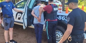 Detuvieron en El Alcázar a un hombre acusado de hostigar y amenazar a su expareja.