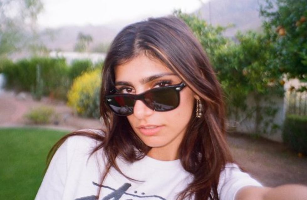 Transparencias y sin ropa interior: el video ultra osado de Mia Khalifa