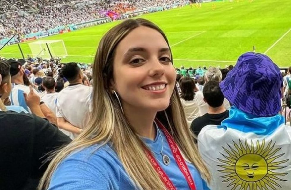 El destape de Alaska, la tiktoker hincha de Uruguay, en las playas de Miami