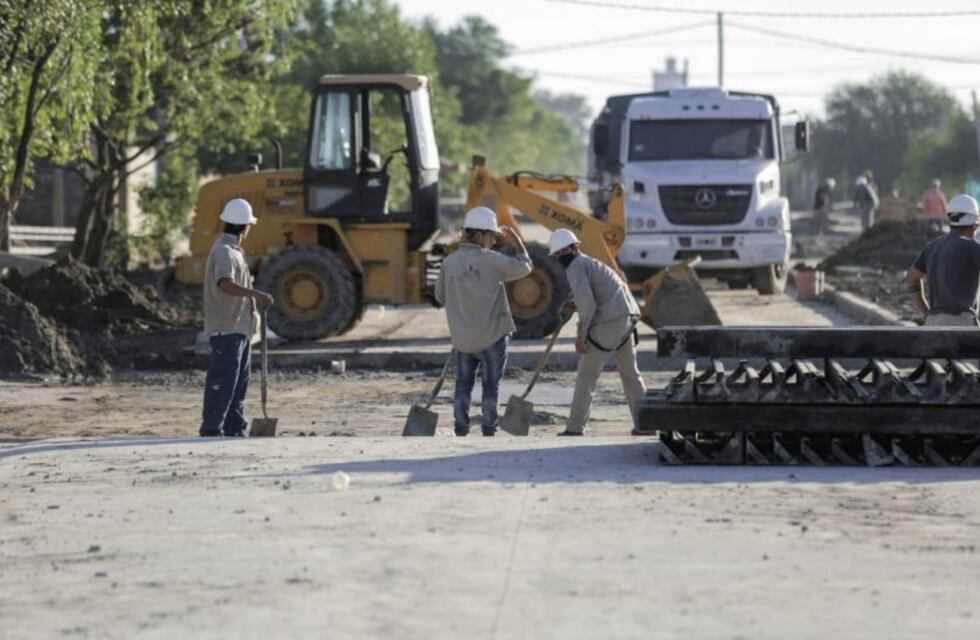 Chaco proyecta la pavimentación de 100 cuadras en municipios de toda la provincia