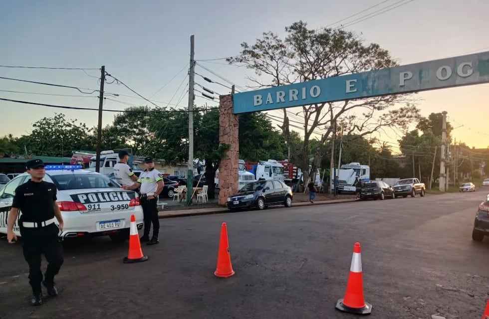 Desmantelan una red de fraudes con vehículos robados en Posadas: hay dos detenidos y elementos secuestrados