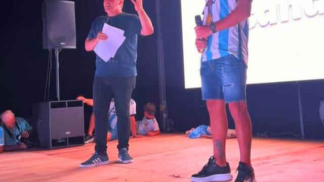 Lisandro Martínez celebró en Gualeguay, su ciudad natal.