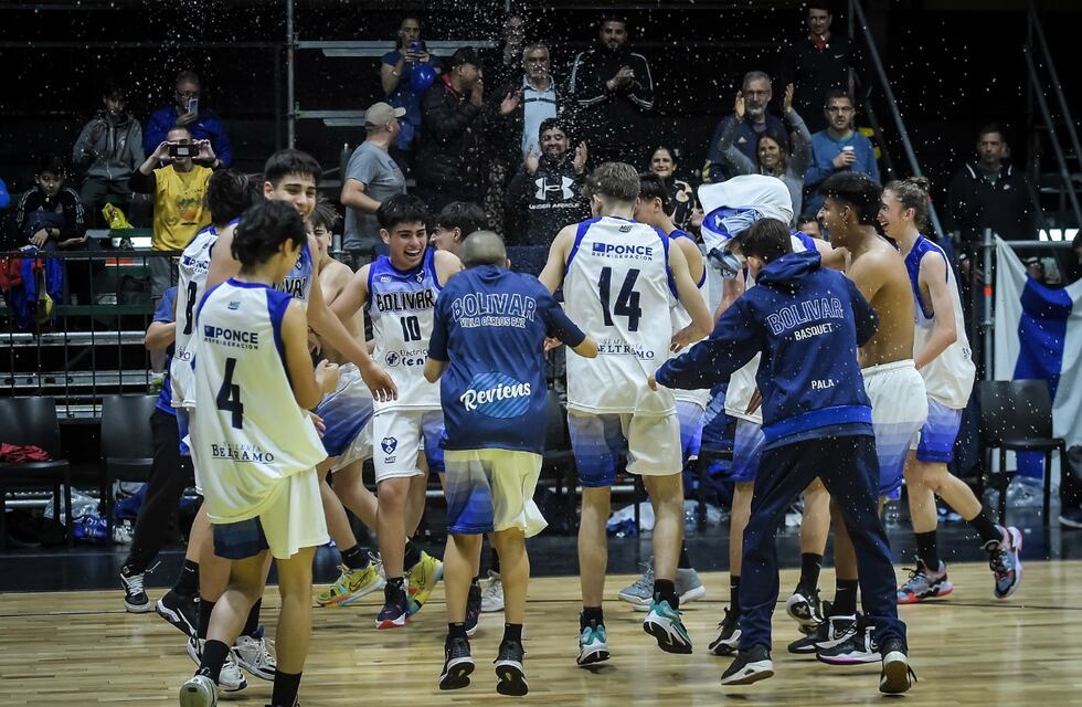 Carlos Paz: Bolívar hizo historia y es subcampeón del básquet nacional U15