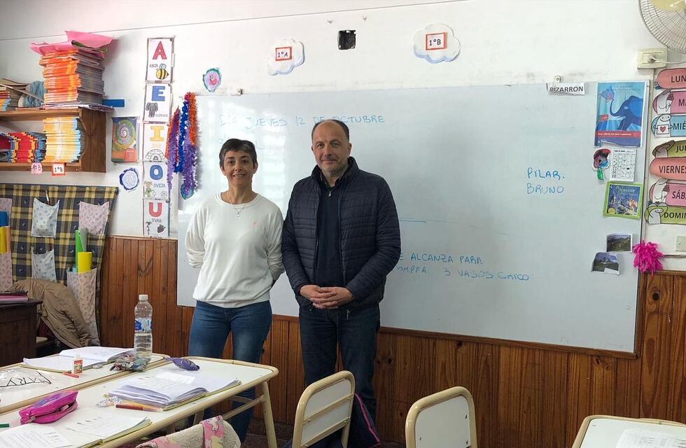 Pablo Garate entregó mobiliario escolar a cuatro escuelas de Tres Arroyos
