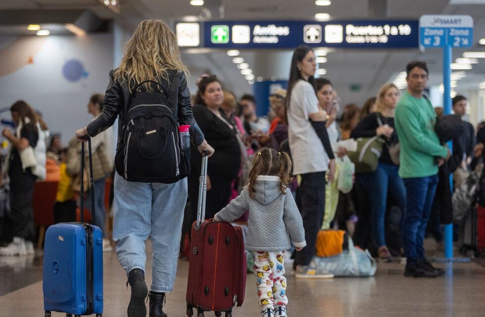 El turismo internacional registró números de superávit récords en abril de 2023