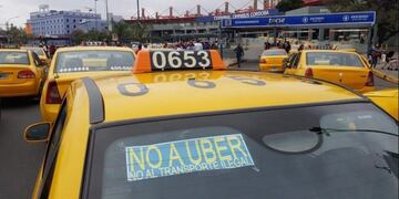 Los taxistas cordobeses, en pie de guerra contra Uber (foto de Cadena3.com).