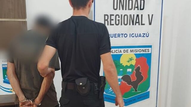 Puerto Iguazú: detienen a un individuo por intentar robar en la Municipalidad.