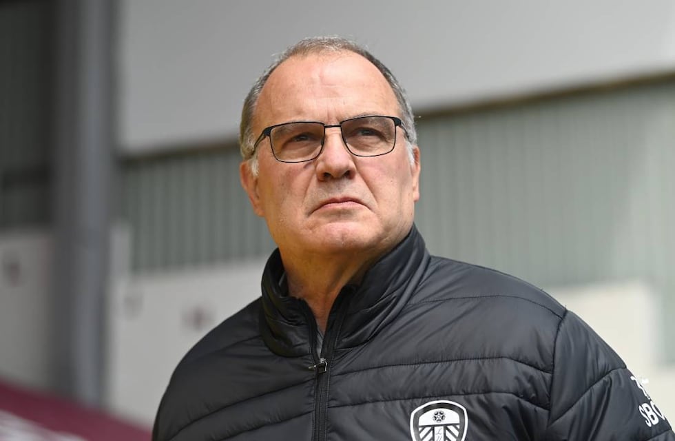 Marcelo Bielsa a un paso de convertirse en el nuevo DT de Uruguay