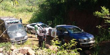 Persecución en Eldorado permitió recuperar una camioneta robada.