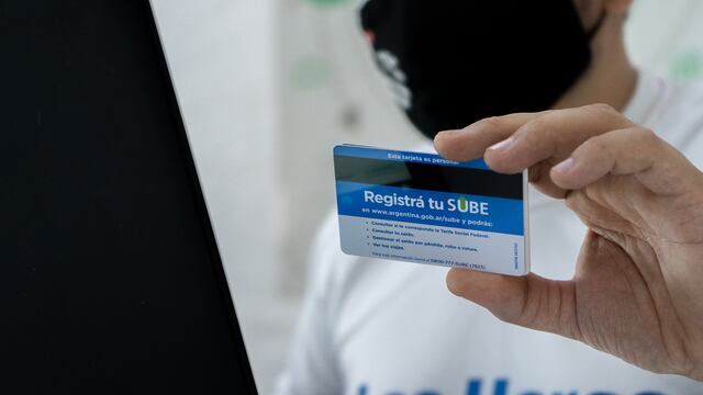 En un mes, más de 10 mil abonos de micros entregó Las Heras