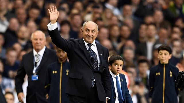 Osvaldo Ardiles tiene coronavirus. (REUTER)