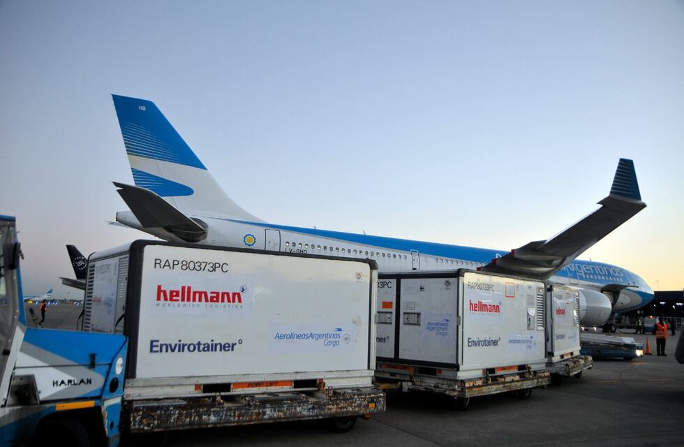 Coronavirus: llegaron más de 1,6 millones de dosis de Sinopharm