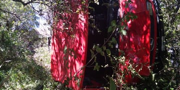 Caída de un camión por la cuesta del cura