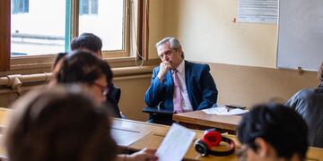 Buscan que Alberto Fernández no dé más clases en la UBA. Foto: Los Andes.