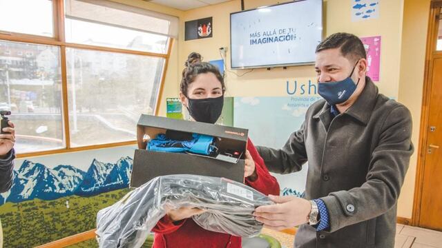 El personal de la Secretaría de Turismo recibió indumentaria y equipos de protección