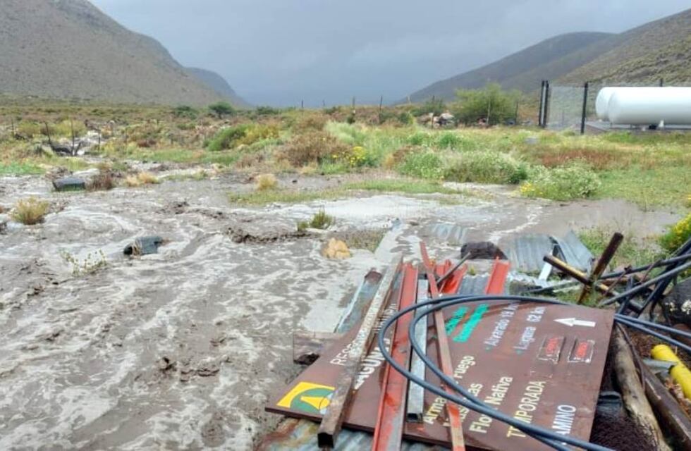 Piden a los vecinos evitar caminos de montaña hasta que mejoren las condiciones del tiempo