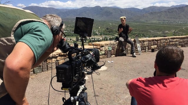 Un equipo de Telefe trabaja en Mendoza preparando lo que será le Voz Argentina 2021.