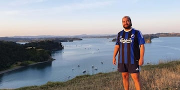 Matías Avaca trabaja en una empresa de desarrollo de software para DJs y producción musical en Auckland (Nueva Zelanda). Además, fundó su propio grupo de Improvisación teatral.