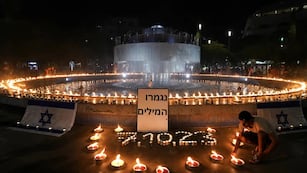 Homenaje a las víctimas en Tel Aviv
