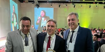 Luis Castellano participó de un encuentro en Buenos Aires con líderes del país