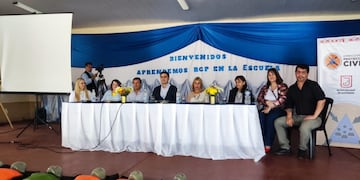 Eldorado: capacitan en RCP y primeros auxilios a personal docente.