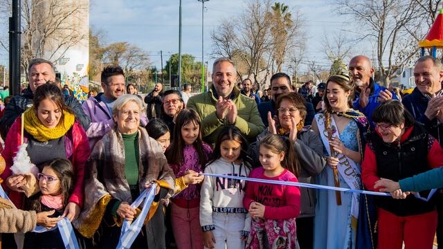 Matías Stevanato inauguró la renovación integral del barrio San Eduardo