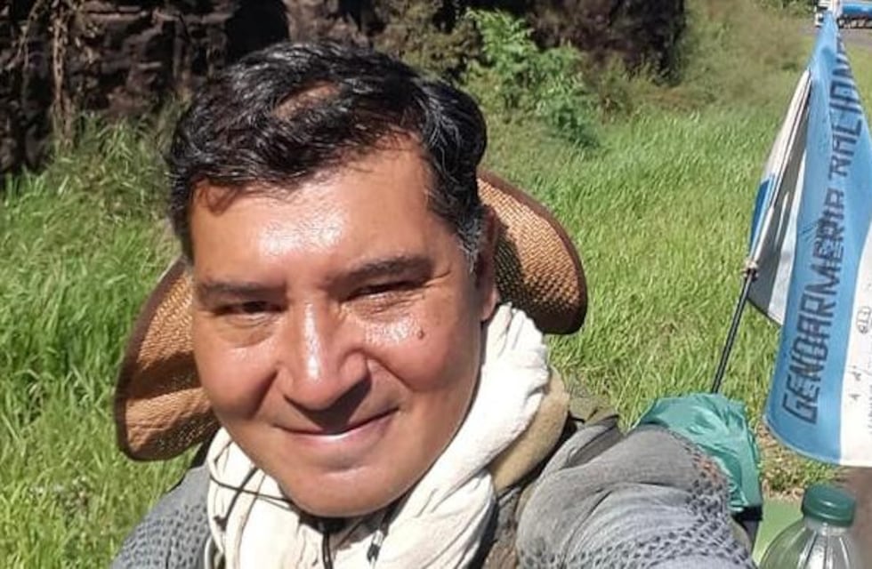 Un chaqueño caminó 1.500 kilómetros para homenajear a los héroes de la Guerra de Malvinas