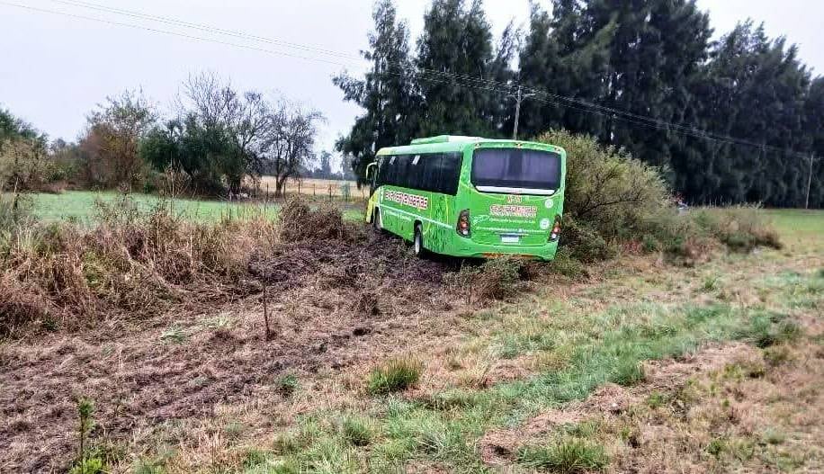 Expreso Hernandarias, interno H14. Foto Video Cable Cerrito.