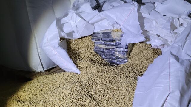 Secuestraron más de 1.500 kilos de cocaína escondidos en un galpón de Rosario.
