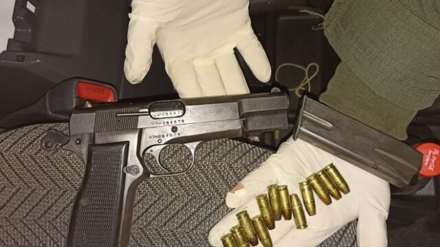 Incautan arma de fuego sin documentación en Puerto Libertad.
