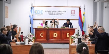 Eldorado aprobó el nuevo pliego para licitar el transporte urbano tras un debate dividido.