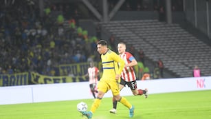 Boca y Estudiantes se enfrentaron en el estadio Mario Alberto Kempes de Córdoba, con la presencia de ambas hinchadas, por una de las semifinales de la Copa de la Liga Profesional 2024.
