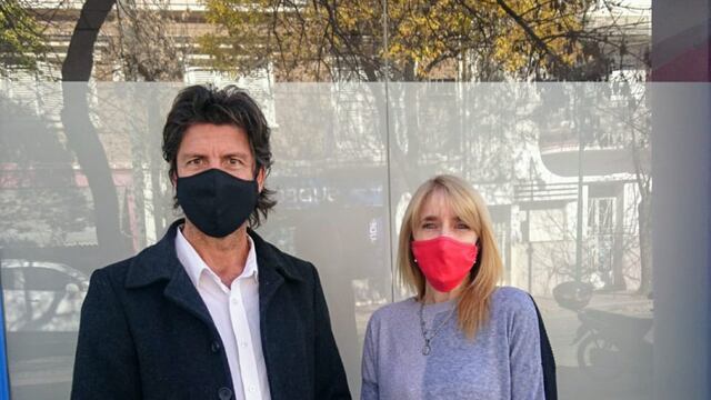 Santiago Gazpoz y Analía Marzioni encabezan la comisión directiva del PS en Rafaela
