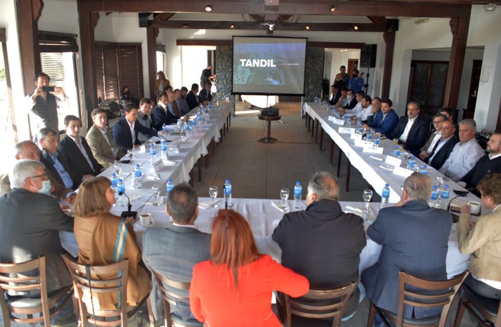 Economía en Tandil: embajadores de Kuwait y Egipto se reunieron con empresarios locales