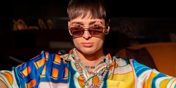 Tras el fin con Nicki Nicole, ¿con qué otra famosa cantante se besó Peso Pluma?