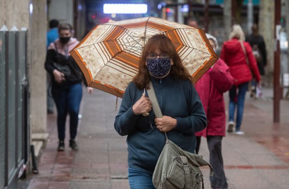 En Mendoza este jueves hubo 2 muertos y 207 casos positivos de Covid-19