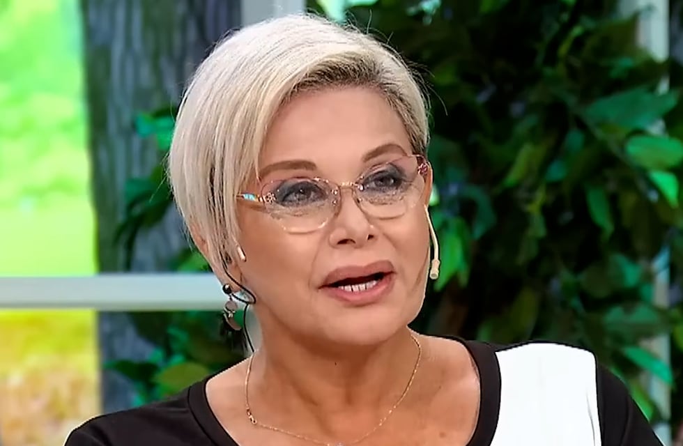 Carmen Barbieri mostró los infaltables de su cartera