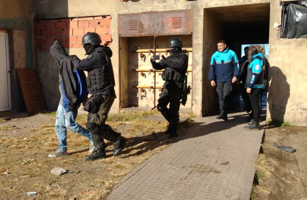 Con la detención de dos hombres esclarecen un robo calificado en Chaves