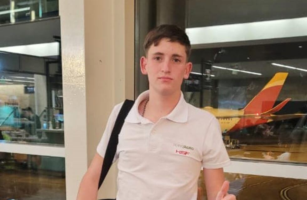 El piloto Fausto Arnaudo corrió en Buenos Aires y partió rumbo a Suecia