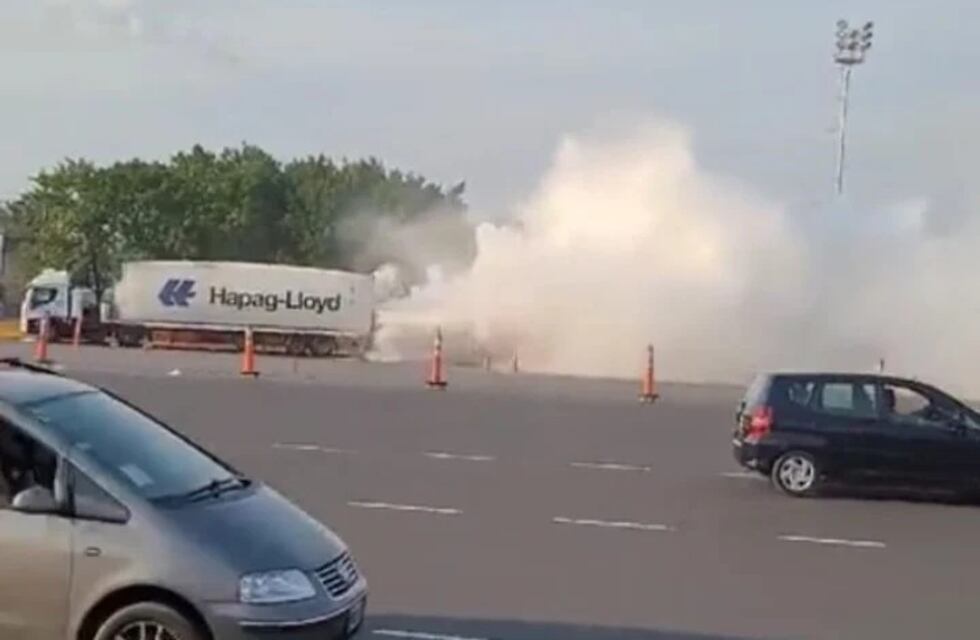 Derrame tóxico en Acceso Oeste: hay chicos internados y alertan a los vecinos a no salir de sus casas