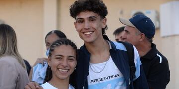 Camila Rodríguez consiguió la medalla plateada y Tomás Mondino, la de oro en los 100 metros llanos