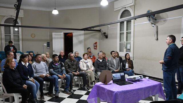 Reunión con vecinalistas por la ordenanza de fitosanitarios, tras el fallo judicial