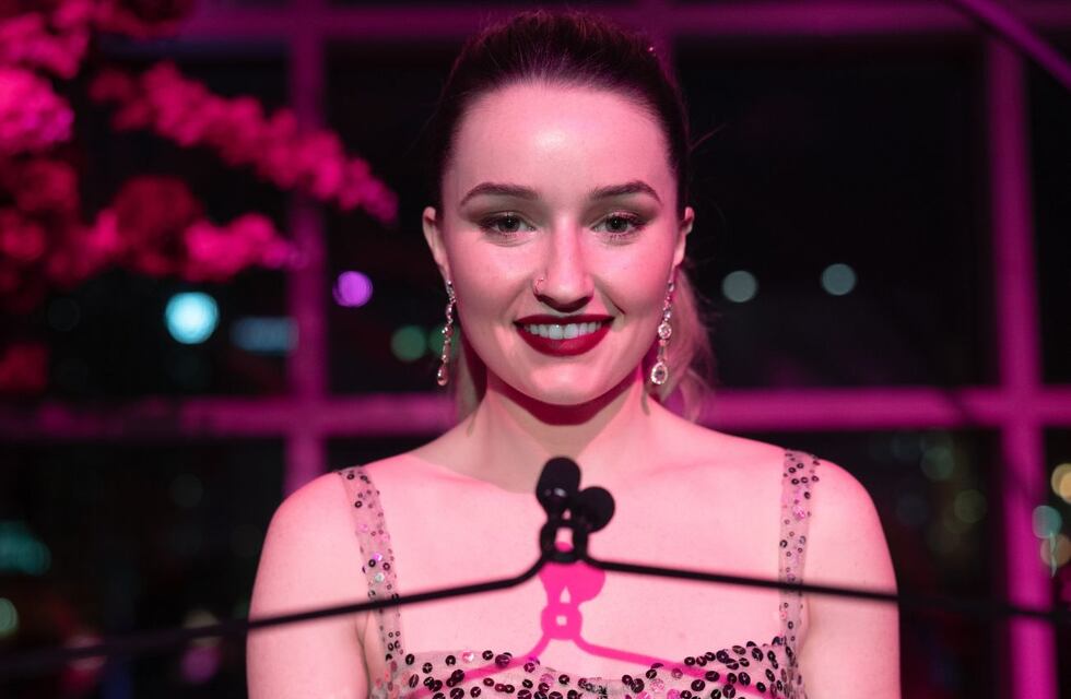 La próxima miniserie de Netflix basada en hechos reales que presentará la estafa médica más grande en los últimos tiempos