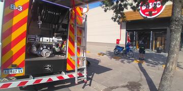 Villa Carlos Paz. Incendio en un supermercado.