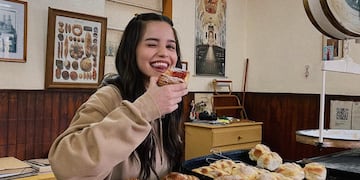 Visitó la panadería de la familia de Emilia Mernes en Nogoyá y se hizo viral en TikTok: “Tienen todo…”