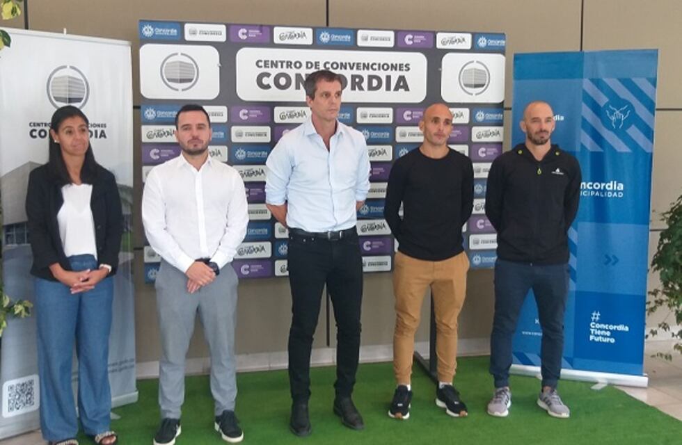 Cresto presentó a las nuevas autoridades de la Secretaría de Deportes
